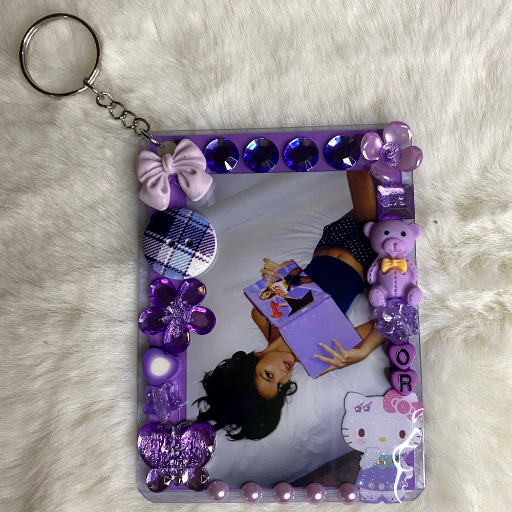 Olivia Rodrigo Photocard Keychain